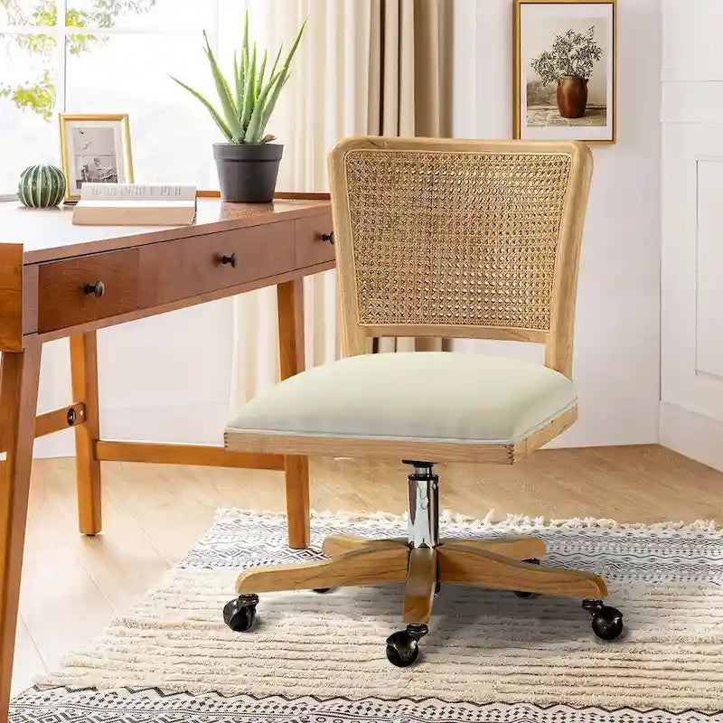 Chaise de travail moderne en rotin avec piètement en bois massif par