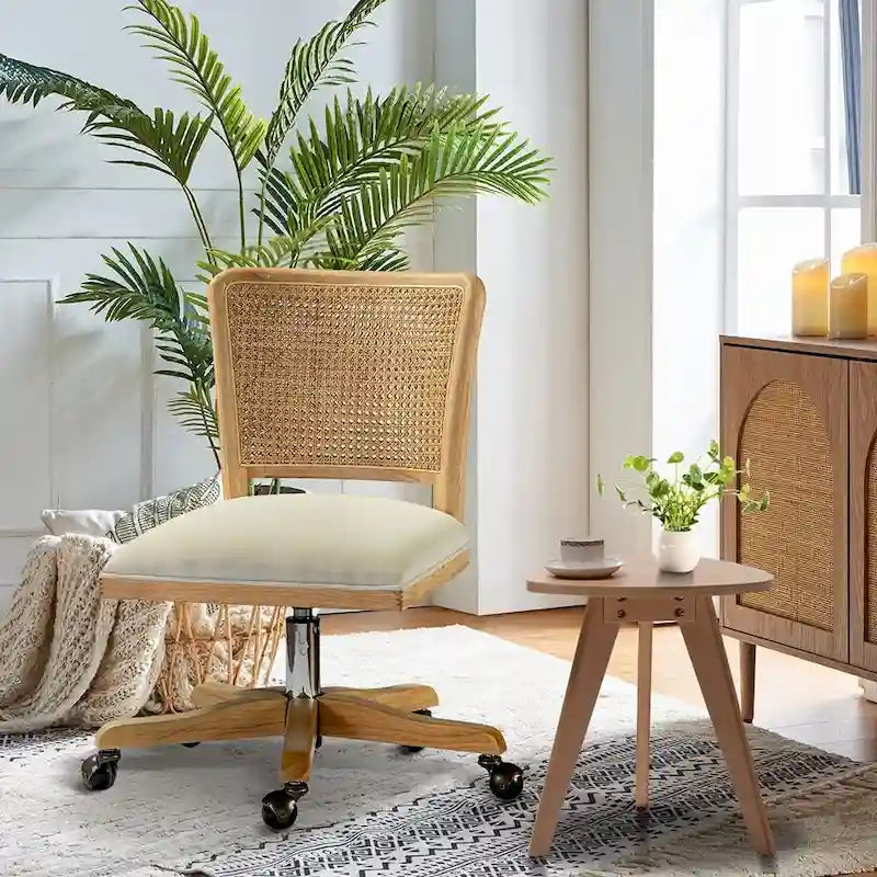 Chaise de travail moderne en rotin avec piètement en bois massif par