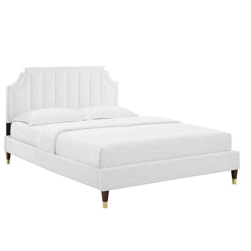 Lit plateforme queen en velours Sienna Performance