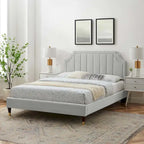 Lit plateforme queen en velours Sienna Performance