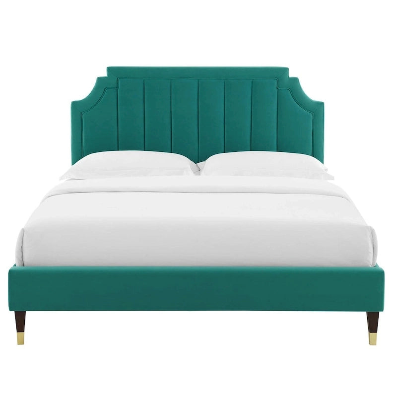 Lit plateforme queen en velours Sienna Performance