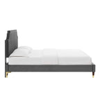 Lit plateforme queen en velours Sienna Performance