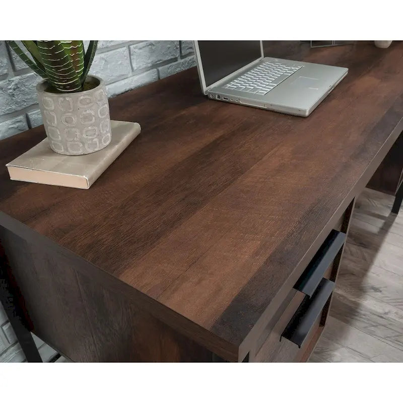 Bureau d'ordinateur avec rangement